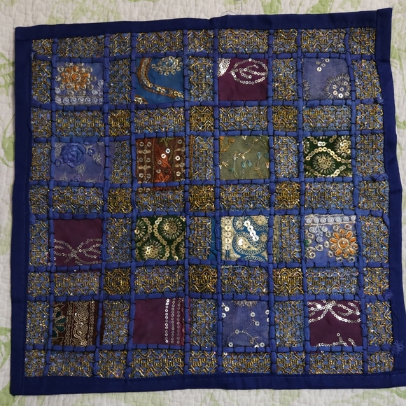 Cushion Beaded Cover - Picture 3 of 7